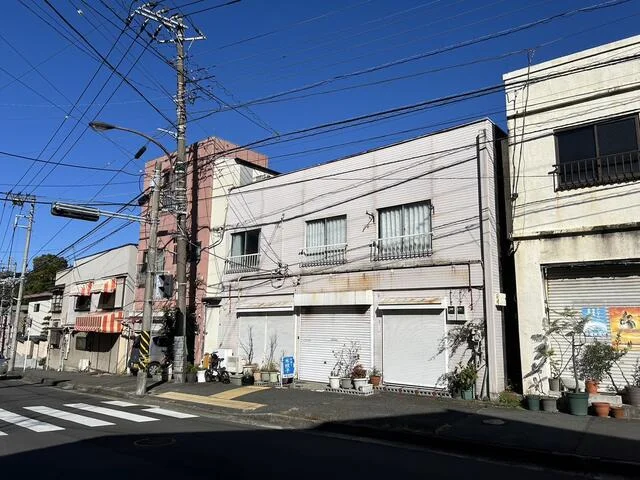 汐入の居抜き店舗の外観