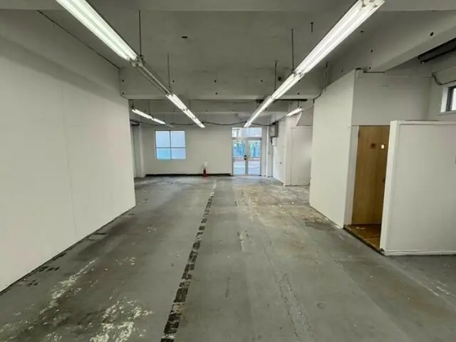 東陽町のスケルトン物件の内装