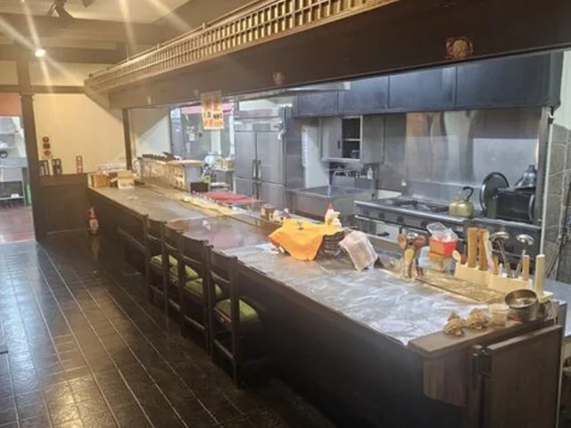 藤沢の和食居抜きの内装