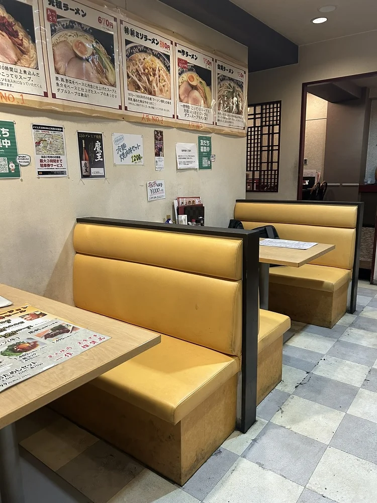 岩槻の中華料理居抜きの内装