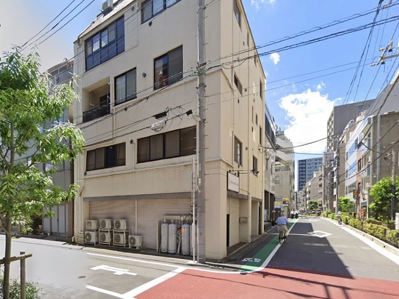 本郷三丁目の事務所仕様物件の外観