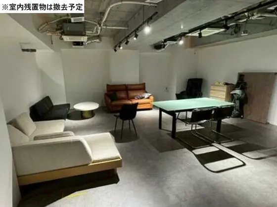 貸店舗(事務所仕様)の内装