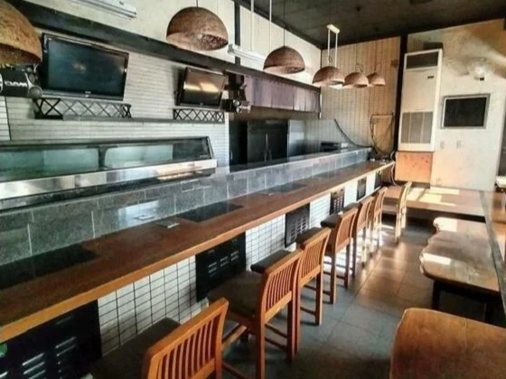 居酒屋の居抜き物件の内装