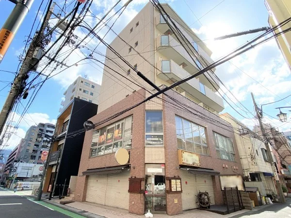 南越谷のエステ居抜きの外観