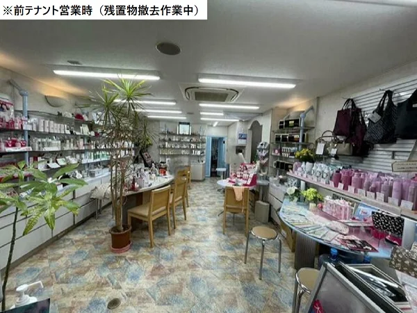 貸店舗(事務所仕様)の内装