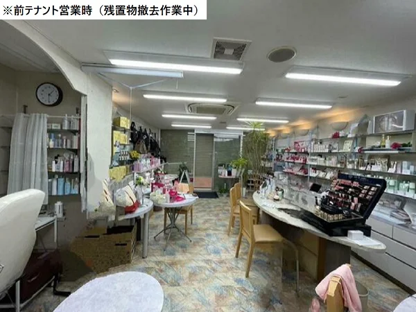 三ノ輪橋の事務所仕様物件の内装