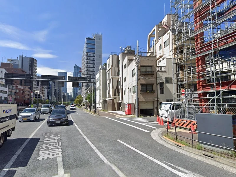 新橋の事務所仕様物件の外観