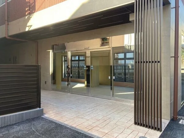 妙蓮寺のスケルトン物件の外観