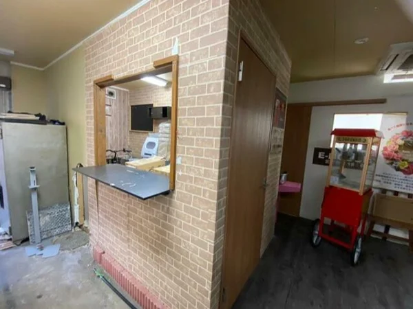 矢口渡の居抜き店舗の内装