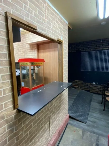 矢口渡の居抜き店舗の内装