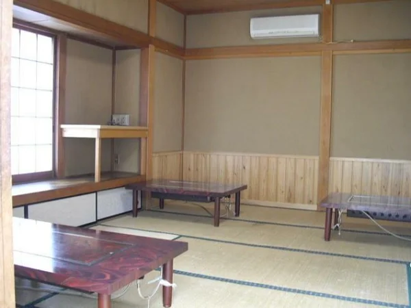 三郷中央の居酒屋居抜きの内装