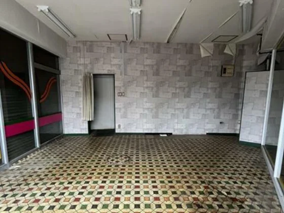 貸店舗(事務所仕様)の内装