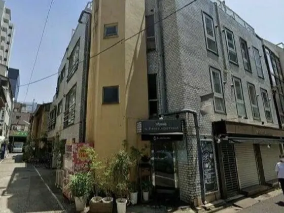 虎ノ門ヒルズの居抜き店舗の外観