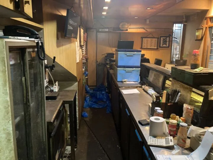 寿司の居抜き物件の厨房