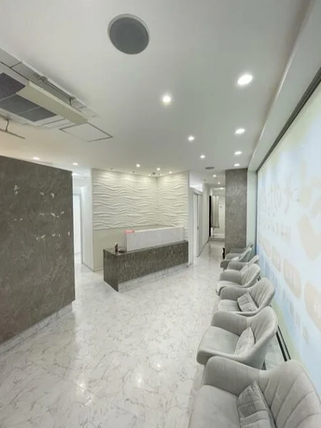 渋谷の医院居抜きの内装