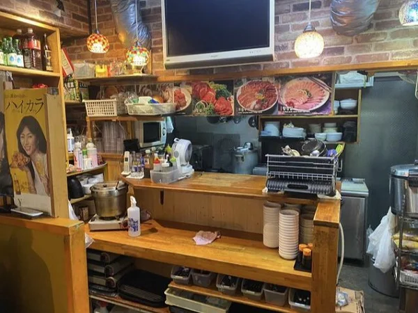 若松河田の居抜き店舗の内装
