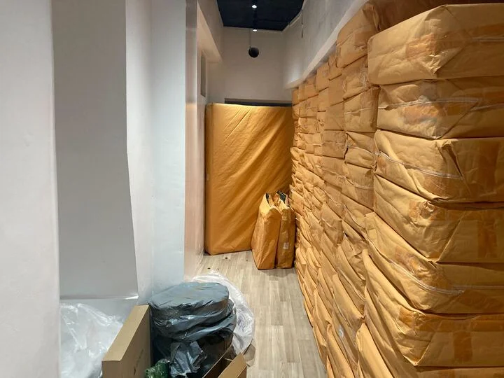 東新宿の事務所仕様物件の内装