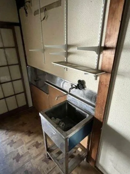 平塚の居酒屋居抜きの厨房