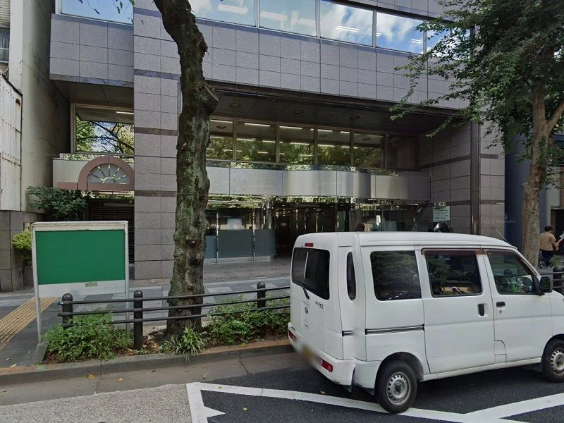 市ヶ谷のスケルトン物件の外観