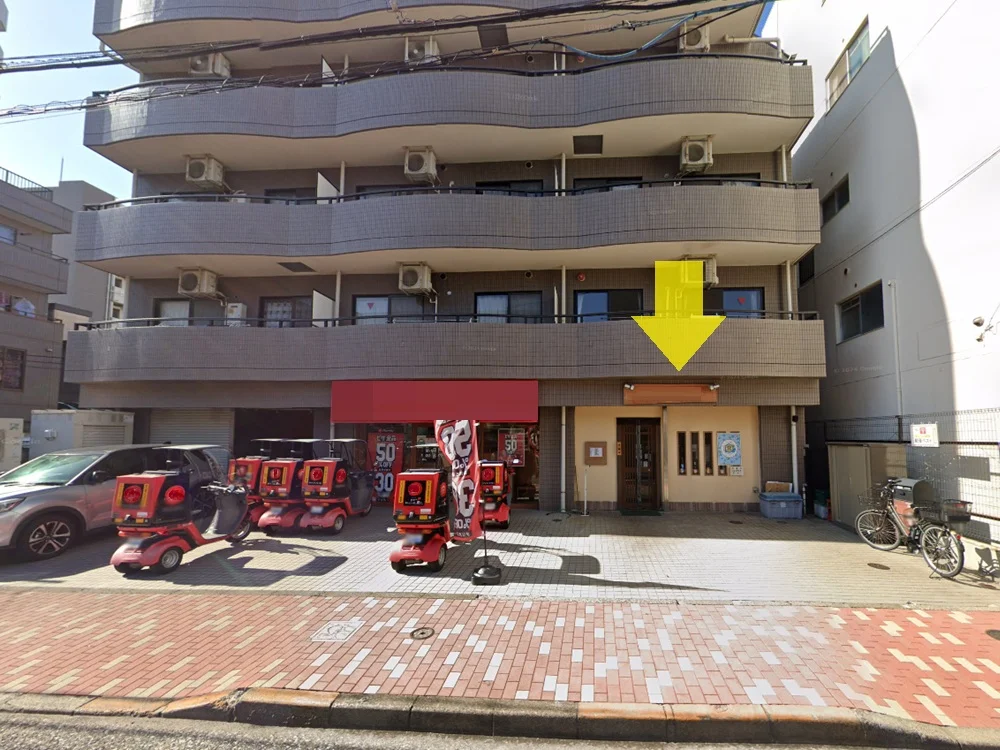 貸店舗(スケルトン)の外観