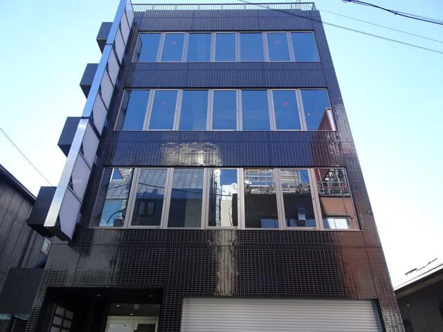 越谷のスケルトン物件の外観