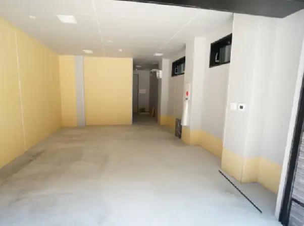 後楽園のスケルトン店舗物件の内装