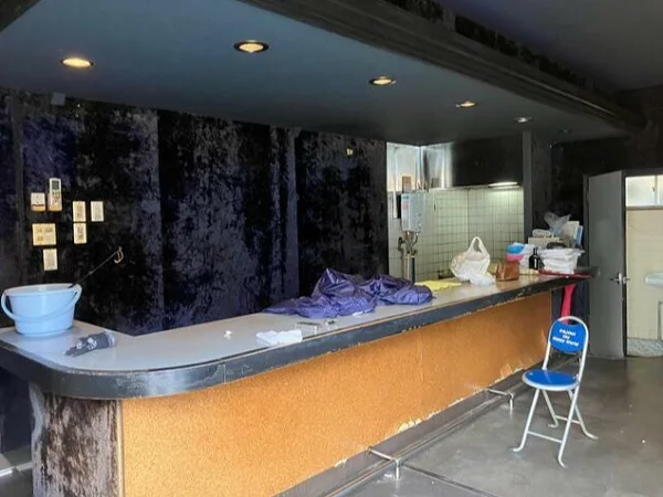 平塚の居抜き店舗の内装