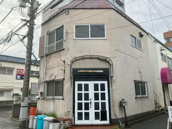 スナック・パブの居抜き物件の外観