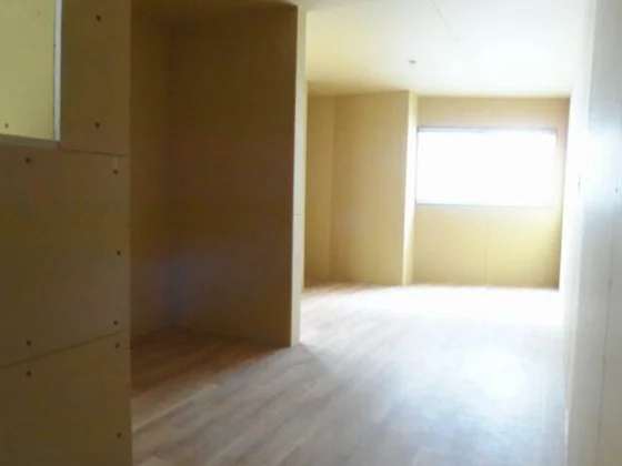 梅屋敷のスケルトン物件の内装