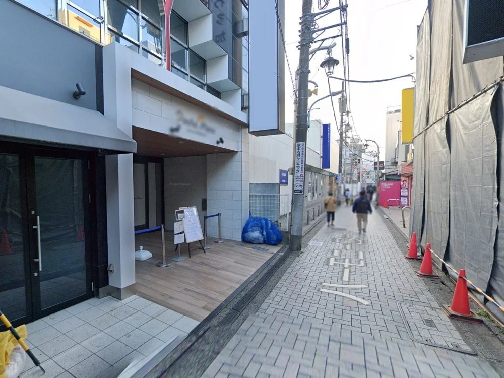 パン屋の居抜き物件の外観