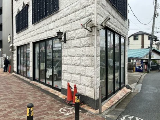 野方のスケルトン店舗物件の外観