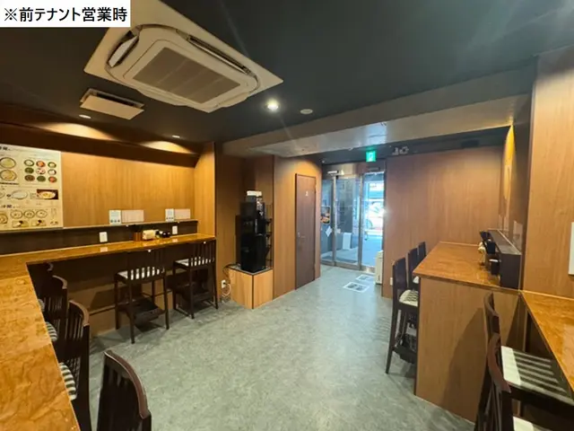 大久保のラーメン居抜きの内装