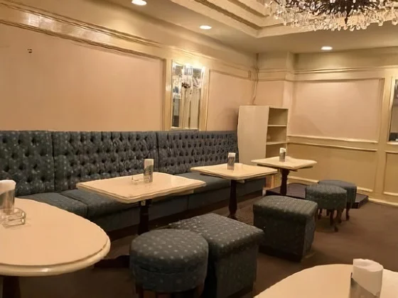 新橋のスナック・パブ居抜きの内装