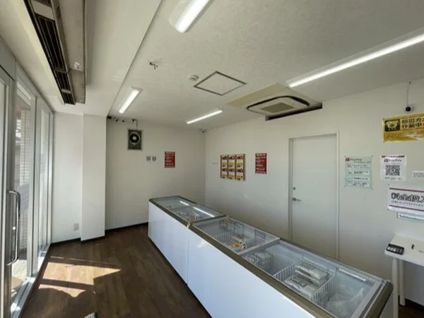 テイクアウトの居抜き物件の内装
