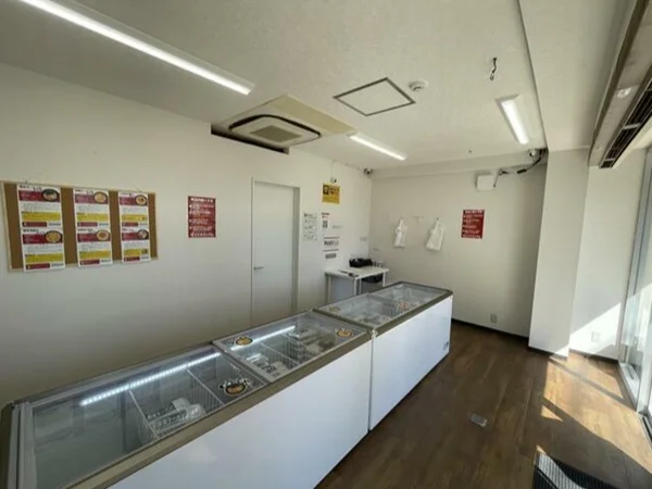テイクアウトの居抜き物件の内装
