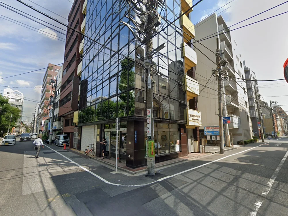 物販の居抜き物件の外観