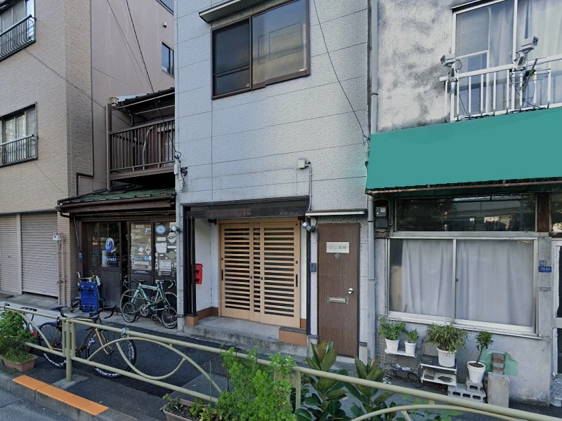 立会川の事務所仕様物件の外観