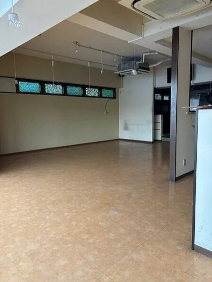 葛西の居抜き店舗の内装