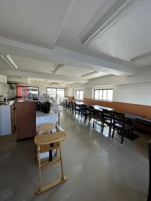 戸塚の定食屋居抜きの内装
