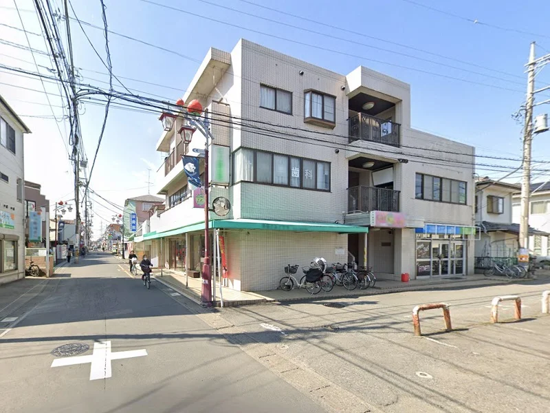 狭山ヶ丘の居抜き店舗の外観