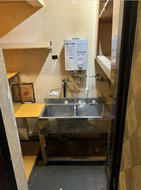 スナック・パブの居抜き物件の内装