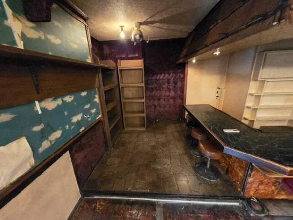 スナック・パブの居抜き物件の内装