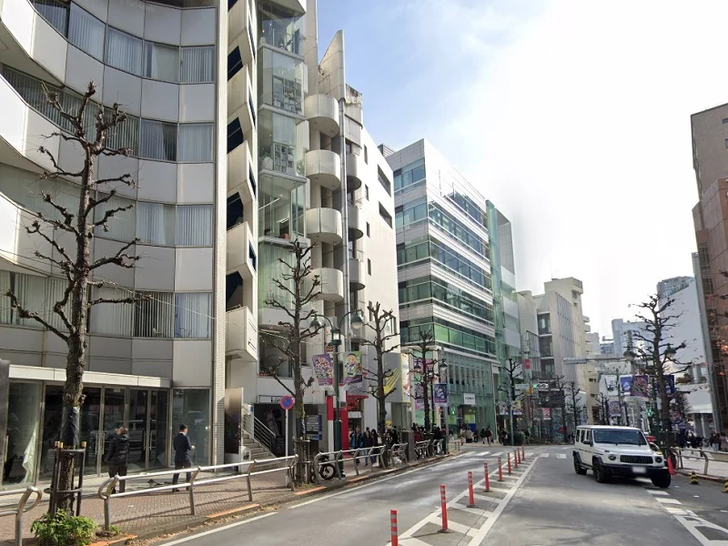 貸店舗(事務所仕様)の外観