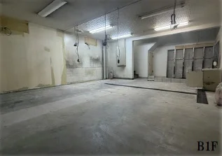 広尾のスケルトン物件の内装