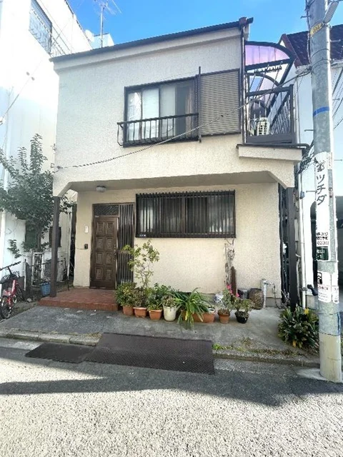 貸店舗(事務所仕様)の外観