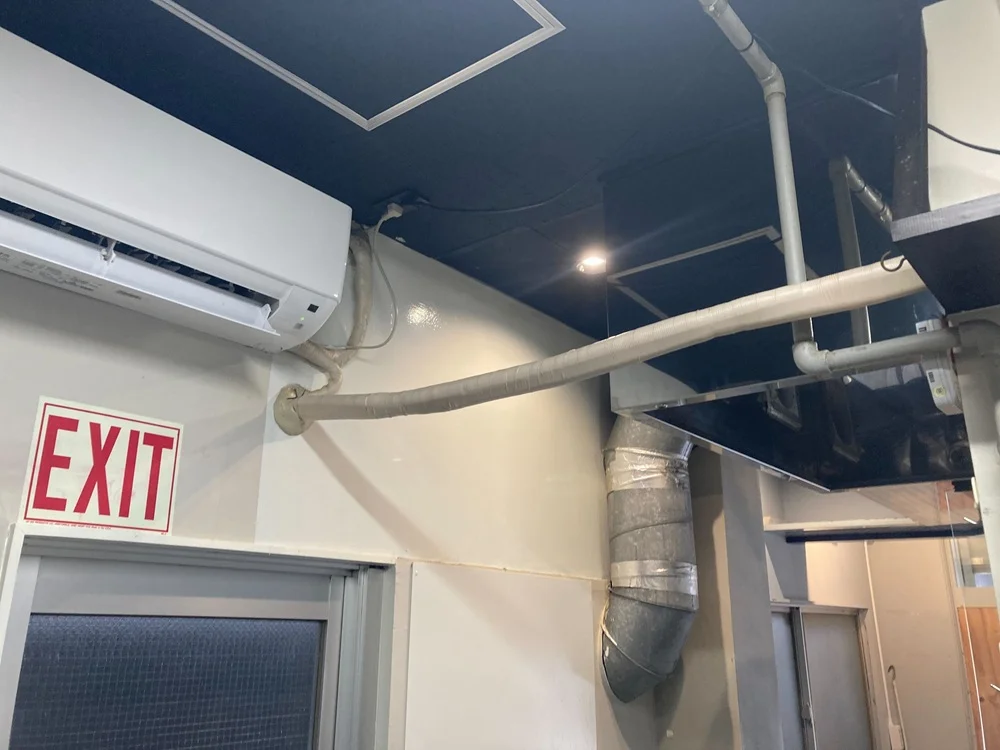 黄金町の多国籍料理居抜きのその他