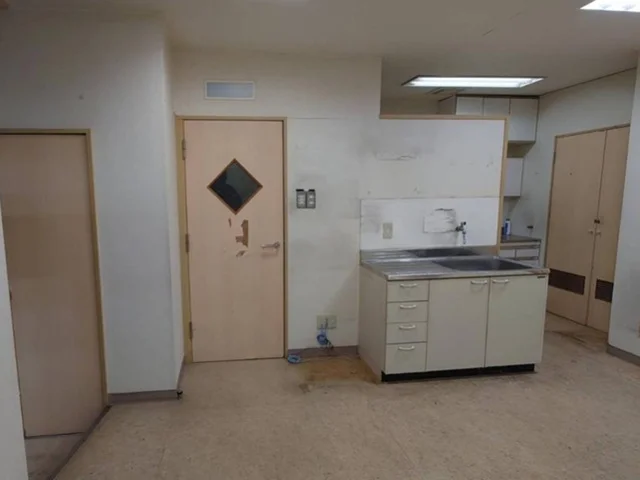 歯科の居抜き物件の内装