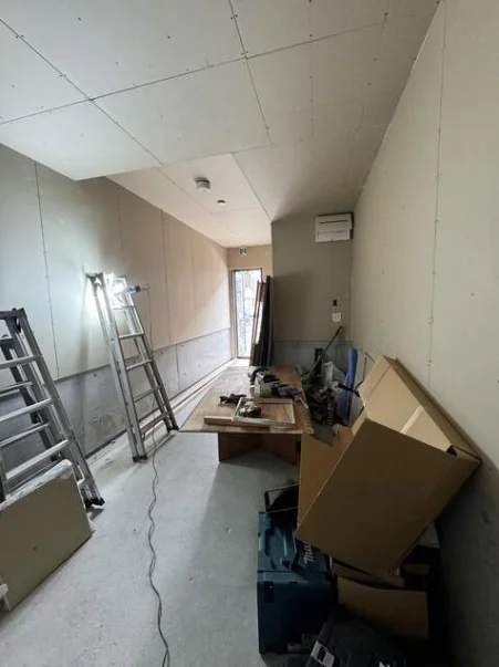 西小山のスケルトン物件の内装