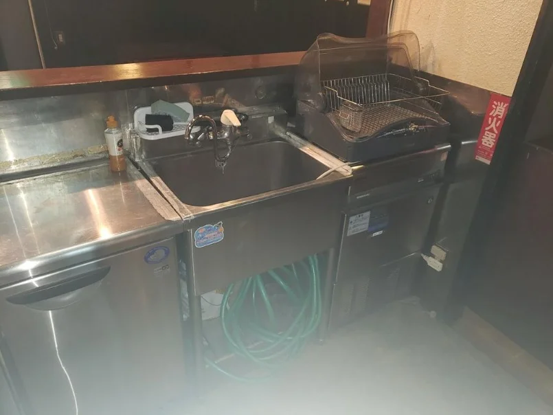河辺の居抜き店舗の厨房