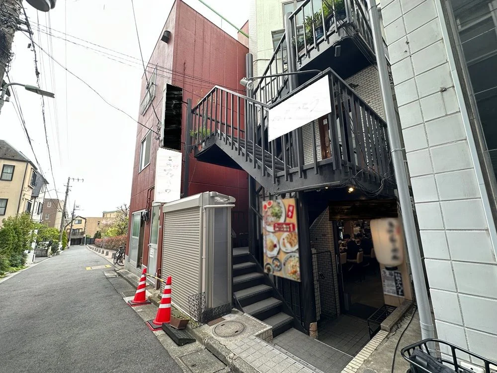 大岡山の居抜き店舗の外観